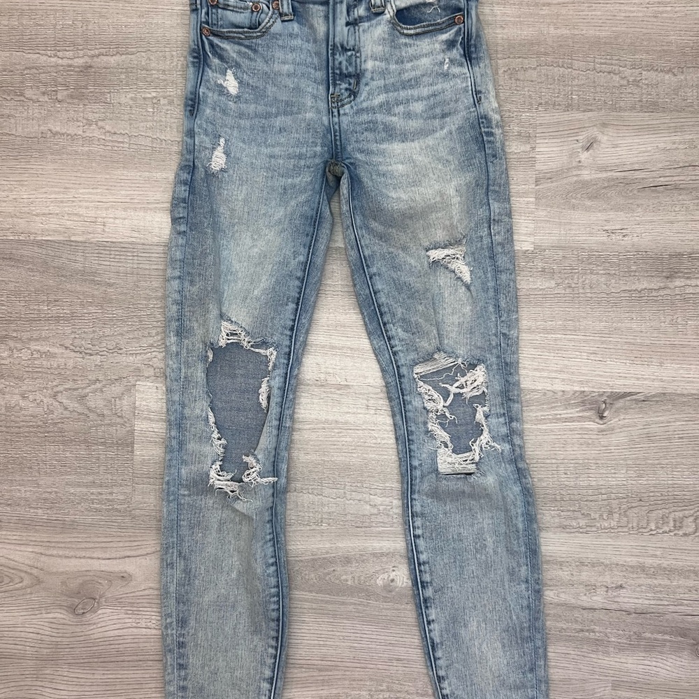American Eagle Outfitters Blue Skinny Jeans with Distressed Vintage Look